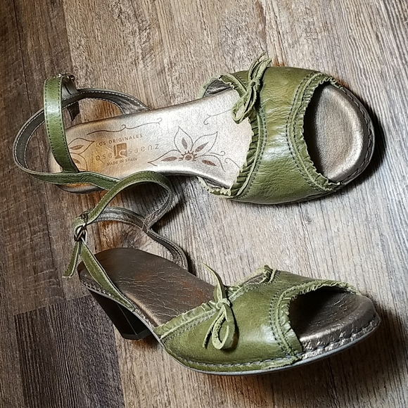 Jose Saenz Size 39 Green Leather Peep Toe Pump Heel Sandal - Picture 10 of 16